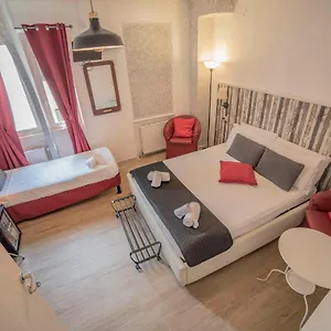 Bed & Breakfast Galleria And, Frascati